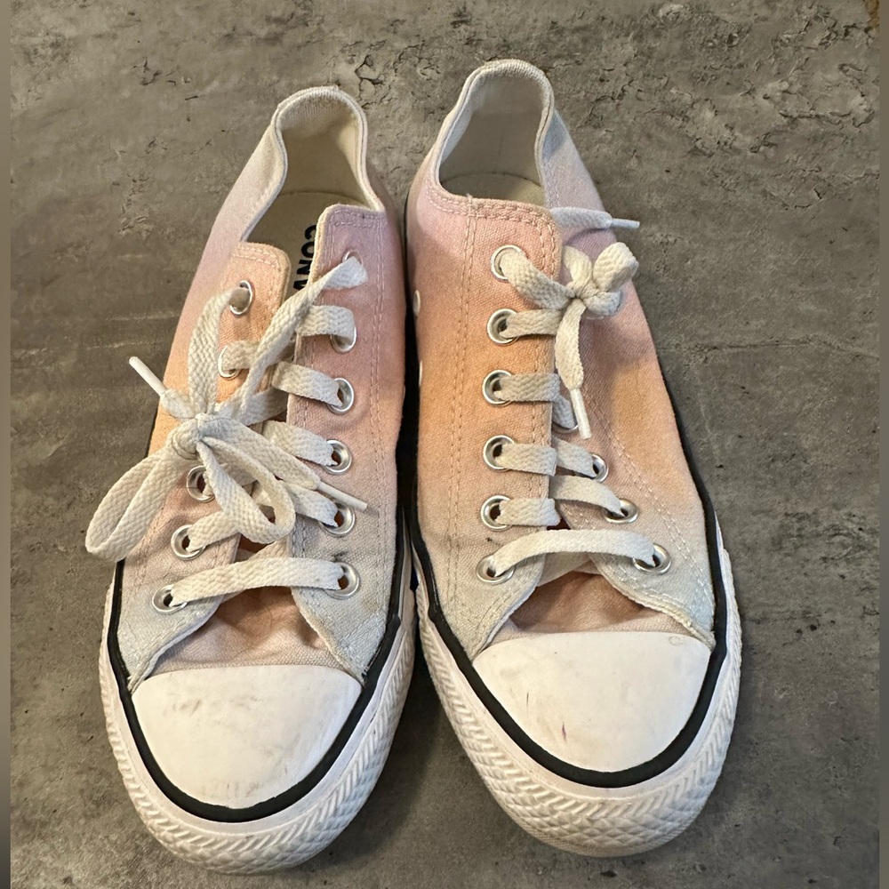 Converse shoes- Size 7 1/2